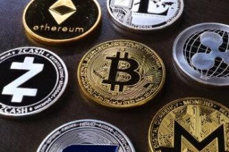 文件币交易软件推荐：新手必备的免费平台与用户量排名