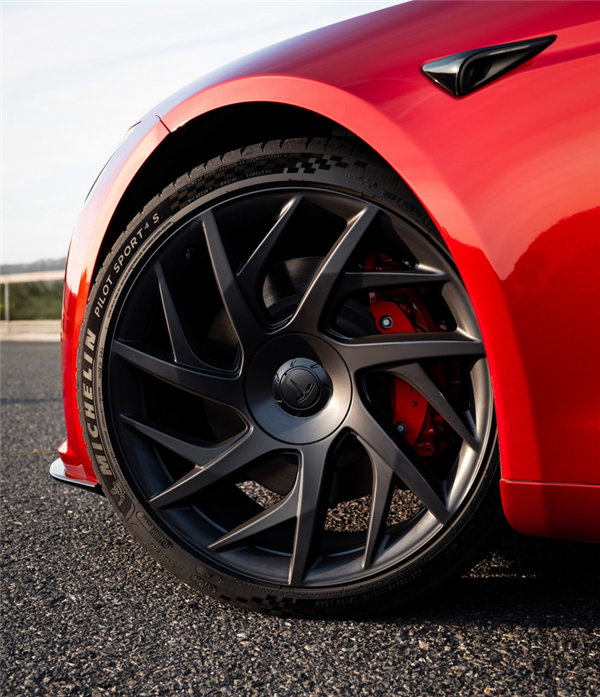 61万元起售！特斯拉Model S/X改款亮相：续航提升至660公里