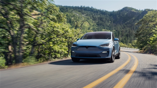 约60.99万起 新款特斯拉Model S/X上市 ：配置升级还挺多