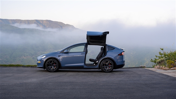 约60.99万起 新款特斯拉Model S/X上市 ：配置升级还挺多