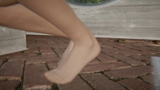 《她的臭脚》上线Steam！动态丝袜褶皱黑科技