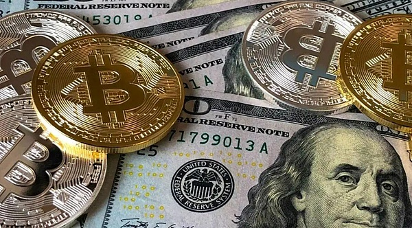 比特币即将迎来史诗级暴涨？企业疯狂囤积、流动性飙升、下一轮牛市或超乎预期