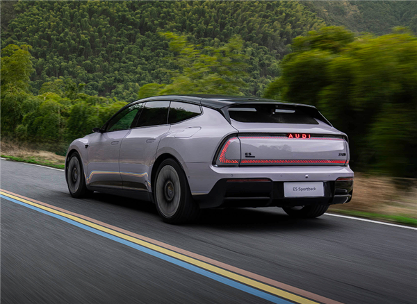 专为中国消费者打造 上汽奥迪E5 Sportback上市：23.59万起
