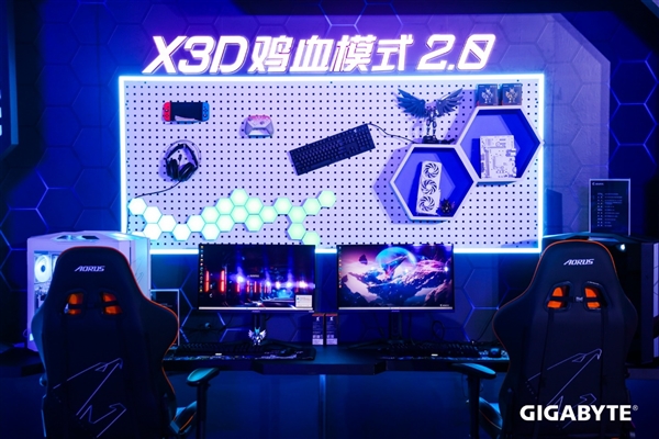 技嘉秀出六大肌肉！锐龙X3D打鸡血、DIY进入3.0新时代
