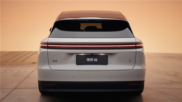 雷军力荐的五座纯电SUV！全新理想i6上市：限时23.98万起