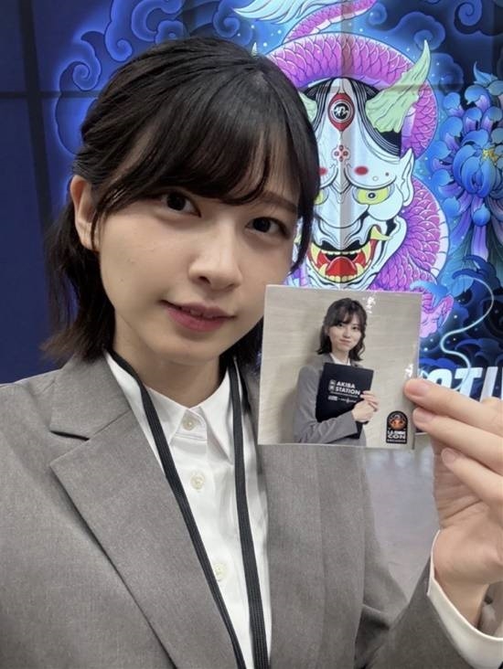 日本OL上班女走红全球 在美国漫展开启见面会