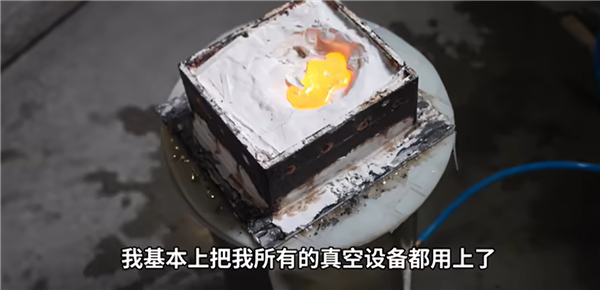 揭秘全球唯一黄金版RTX 5090D！6公斤黄金 神秘大佬买走