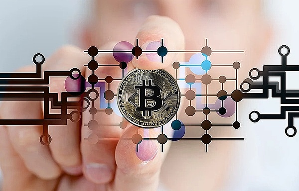 区块链关键动态2025年10月27日早间速览