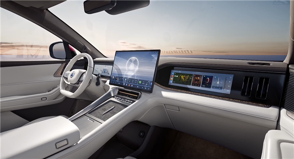 同级最多电机!三排六座SUV腾势N8L上市:29.98万起