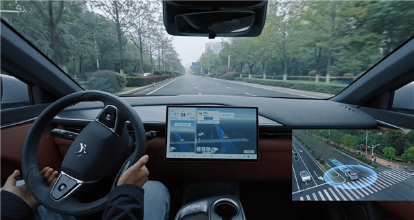 限时优惠价10.98万起 极狐全新阿尔法T5上市:用料很下本!