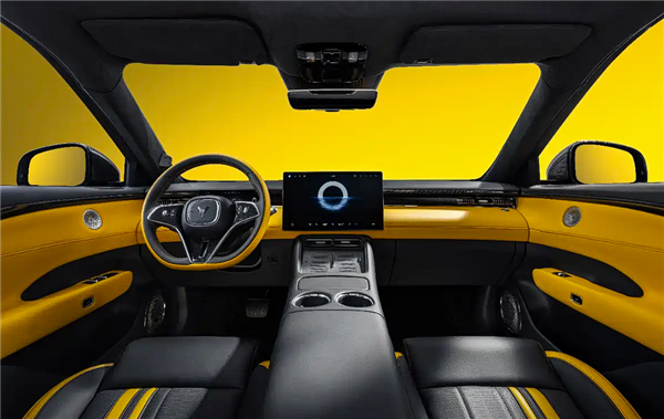 27.99万元 岚图FREE+运动定制版上市：换装专属新皮肤