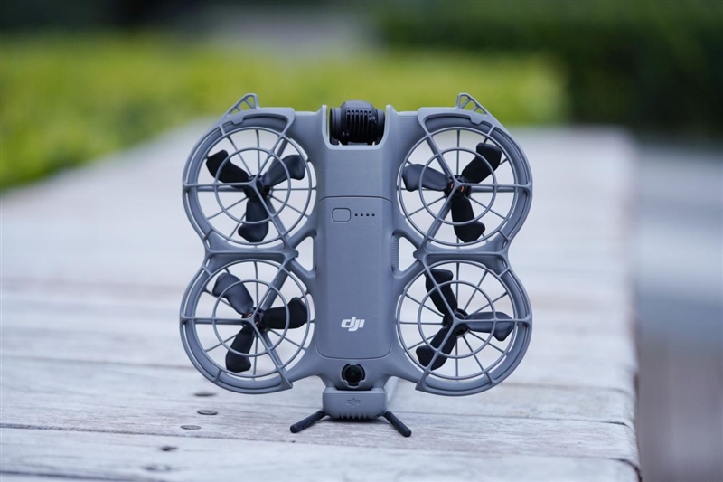 最适合入门的无人机！大疆Neo 2评测：4K60帧影像 全向避障随便飞！