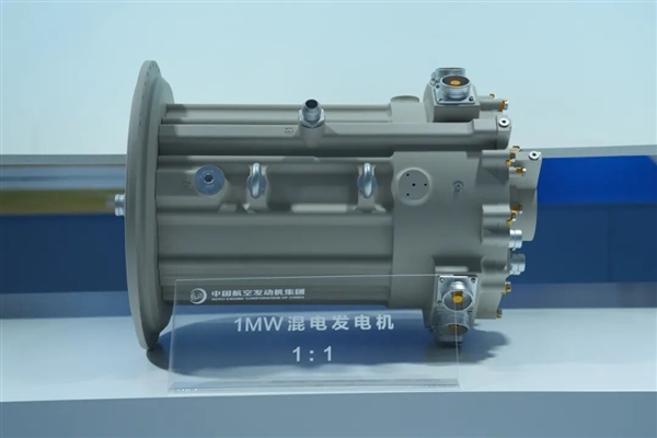 C929洲际大飞机就用它！中国自主CJ2000发动机公开亮相