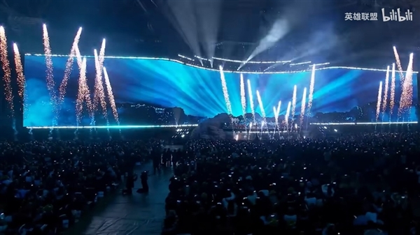 场上唯一的中国人!《英雄联盟》25年S赛决赛开幕式宣传片发布