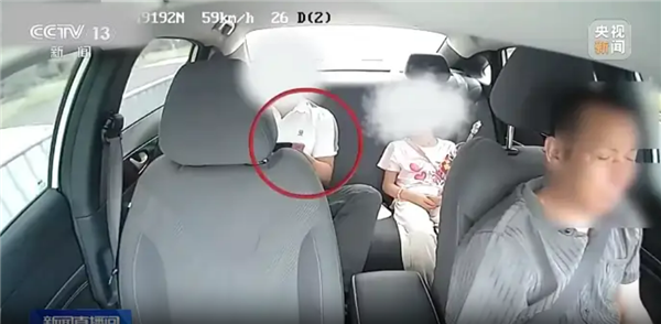 2起网约车乘客因不系安全带死亡 央视明确:后排乘客不系安全带属违法