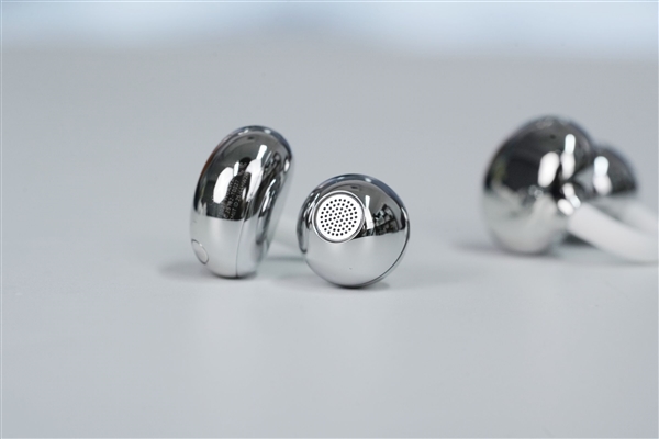 更小更轻无感佩戴!华为FreeClip 2耳夹耳机图赏