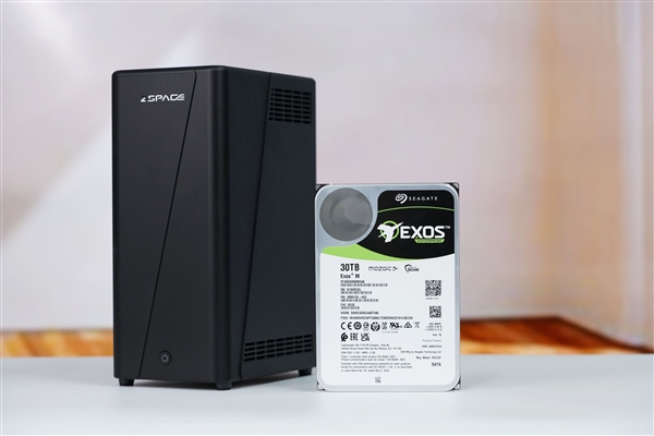 每碟片3TB!希捷银河Exos M 30TB硬盘图赏