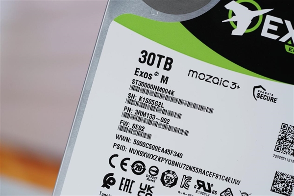 每碟片3TB!希捷银河Exos M 30TB硬盘图赏
