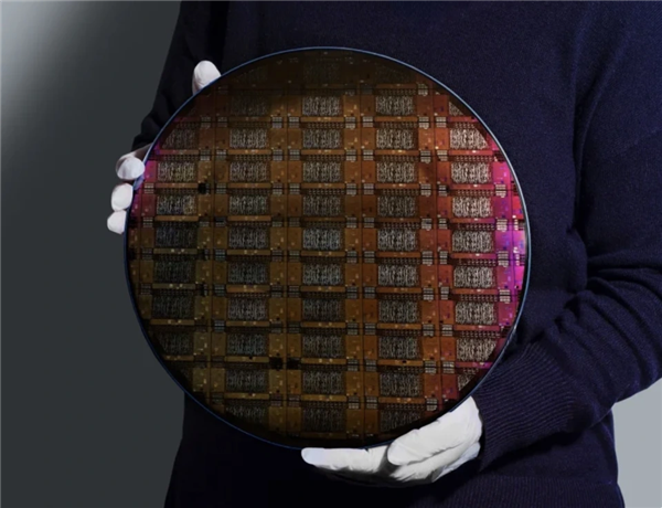 IBM推出两款全新量子处理器:有望破解千年难题!