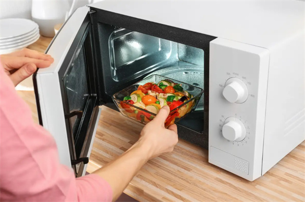 水分子振动生热