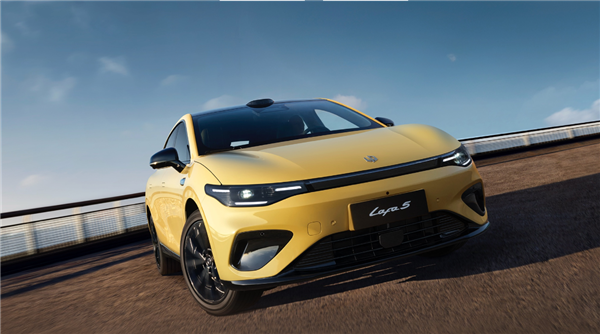 零跑汽车：2026年冲击100万辆销量！