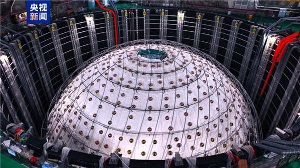 地下700米的大国重器有好快科技消息！中微子实验首个重大成果发布