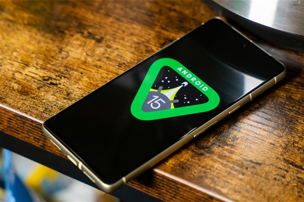 早买用户赚了！内存涨价速度比黄金还快