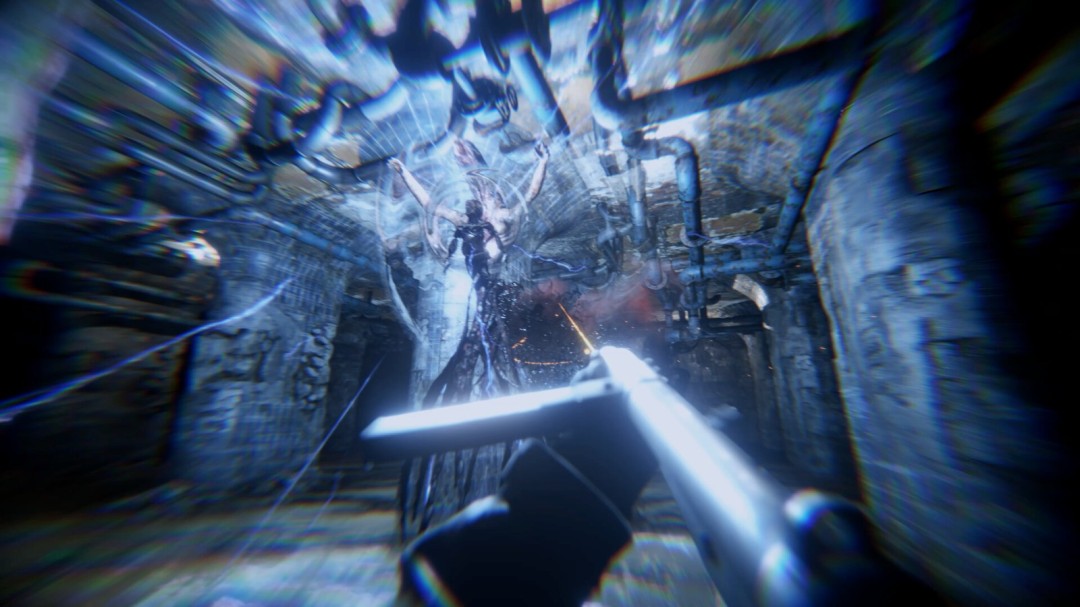 墙上浮现的神秘符号特写