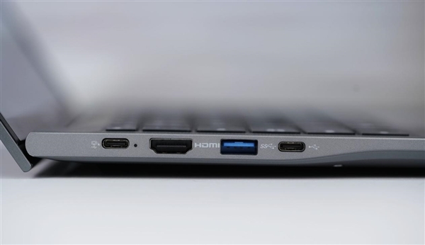 首发仅2899元 奥睿科Obook超能笔记本图赏