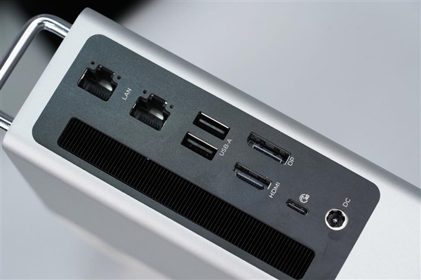 致敬苹果Mac Pro刨丝器！奥睿科Omini Pro迷你机图赏