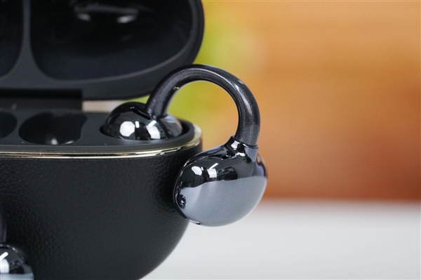 超长续航44小时!荣耀亲选LCHSE耳夹式耳环2 Pro图赏