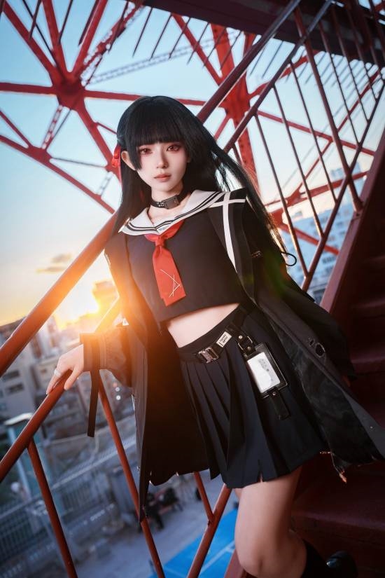 日本美少女COS《鸣潮》千咲！谁家JK走出游戏了