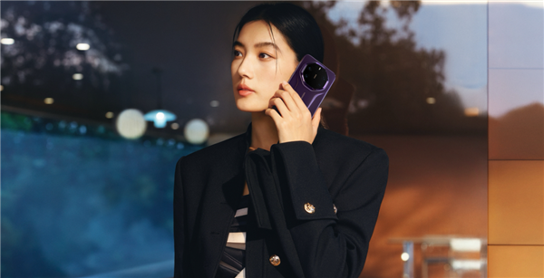 李小龙揭秘华为Mate 80 Pro Max/RS侧面开孔到底什么用:防漏音扬声器