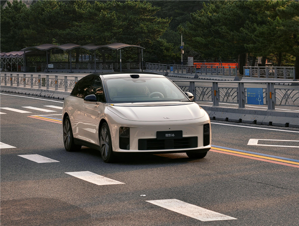 你会选哪种 理想i6欣旺达电池版提车周期大幅减少:还送额外延保