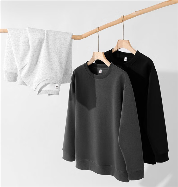 凡客诚品长袖T恤+卫衣+卫裤三件套79元狂促 仅2.8折