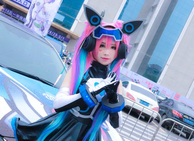 安琪拉标志性pose展示