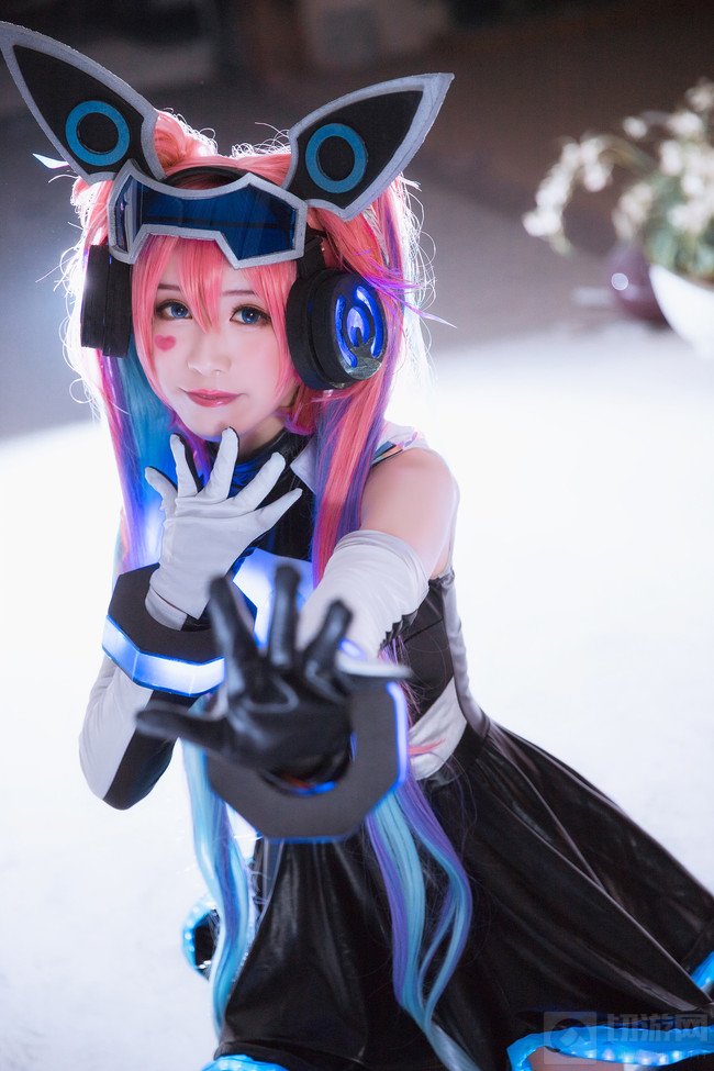 安琪拉战斗姿态演绎