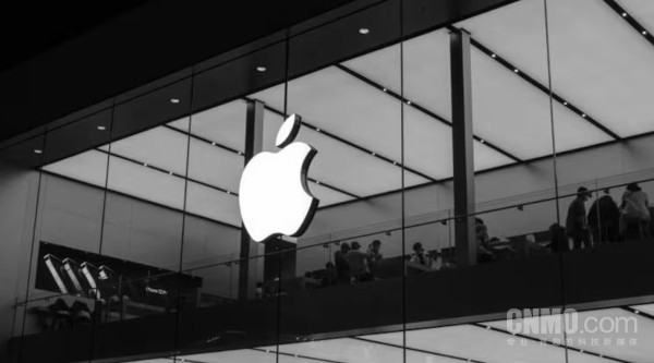 明年秋季登场!苹果首款折叠iPhone传闻汇总:定价或超2万