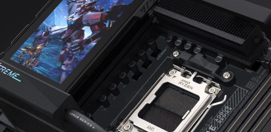 技嘉新款主板首发9999元:搭载5寸LCD屏 可自定义内容