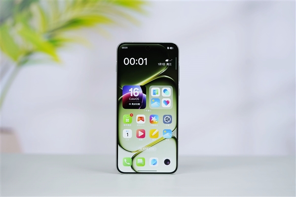 全球首发第五代骁龙8！一加Ace 6T图赏