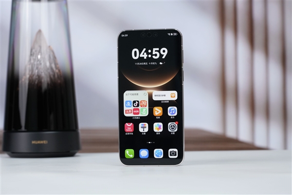 首发麒麟9030 Pro!华为Mate 80 Pro Max图赏