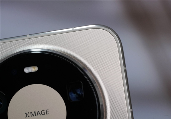 首发麒麟9030 Pro!华为Mate 80 Pro Max图赏