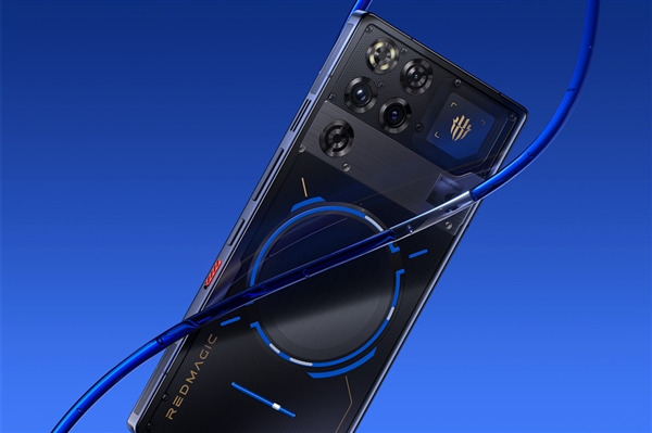 只有红魔还在做24+1TB 姜超:成本暴增 友商一台都没有