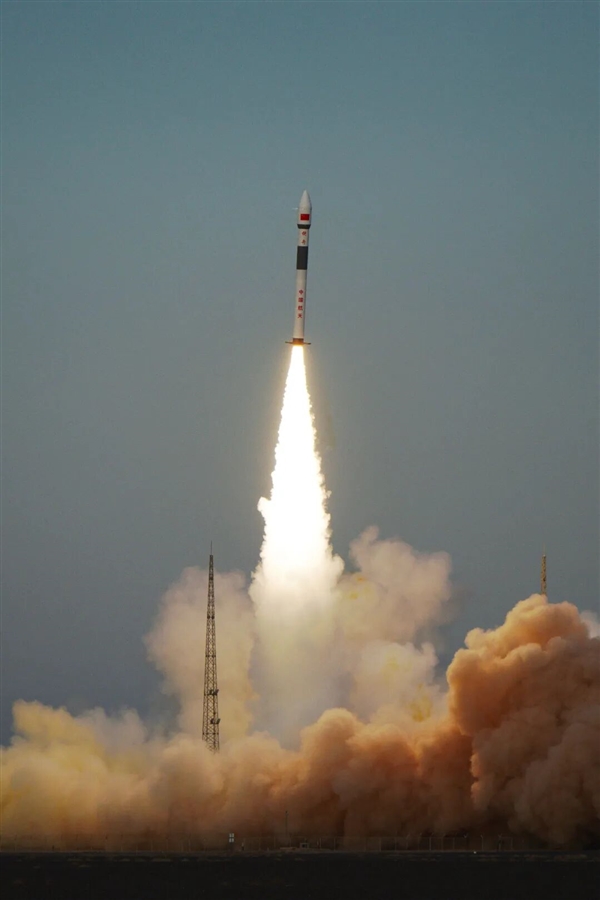 快舟一号甲火箭第30次发射：绿色底漆都懒得刷