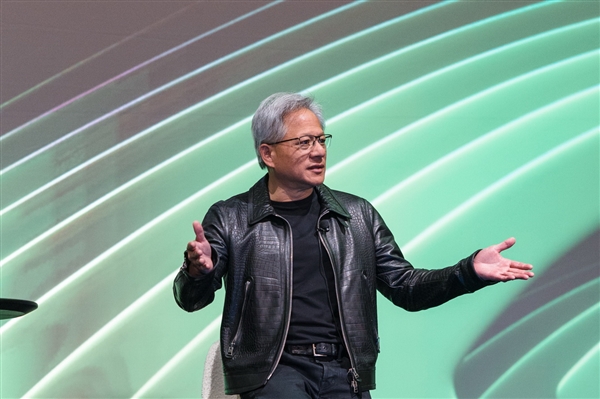 GPU才是王道!黄仁勋:传统CPU还有存在必要吗
