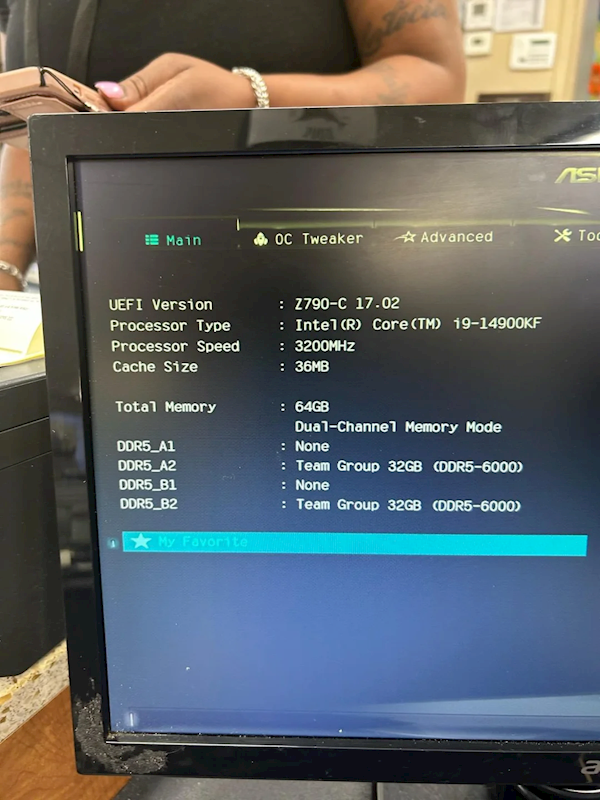 超级捡漏！14900KS+64GB高端主机4200元拿下 其实值2万