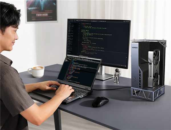 2299元!绿联显卡扩展坞自带OCuLink、USB4双接口