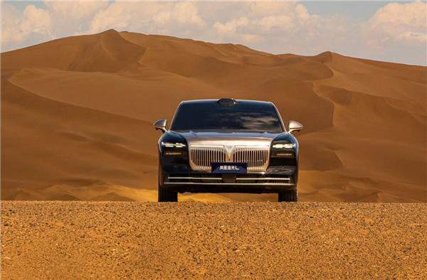 全系63度大电池+华为ADS4 岚图追光L上市：27.99万起