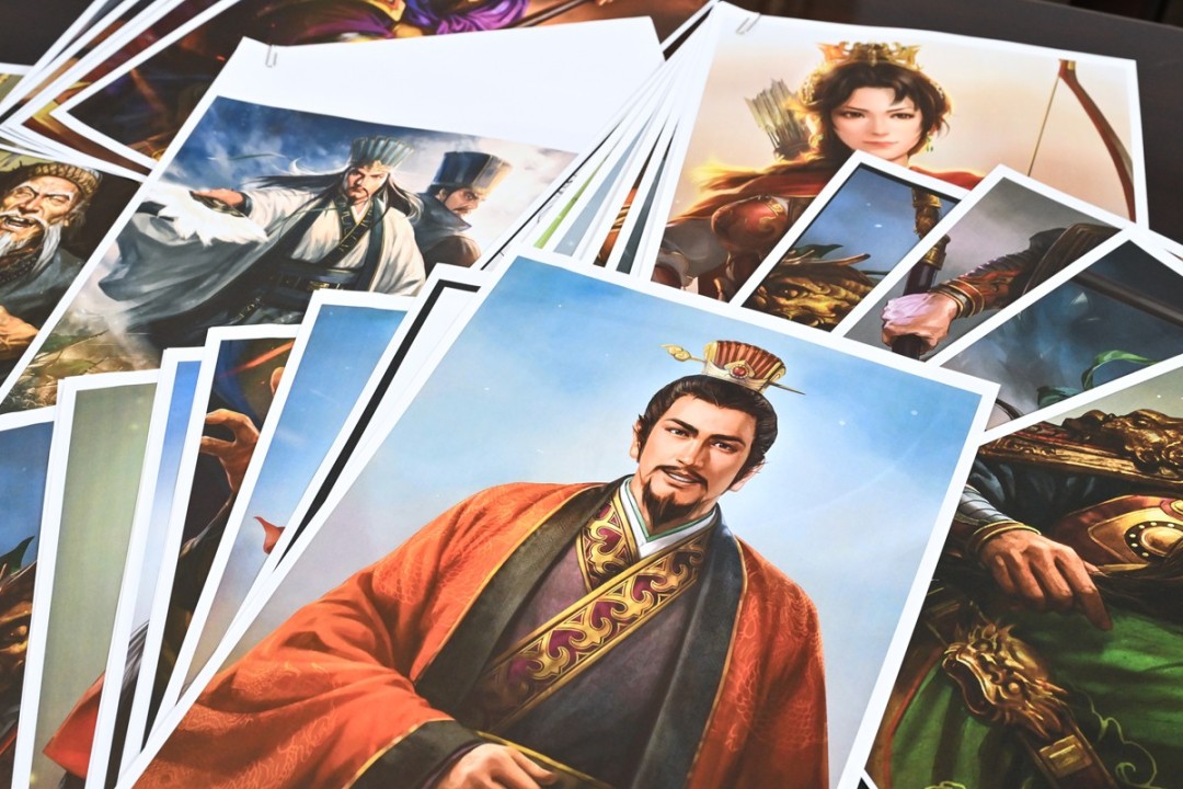 角色服饰细节对比