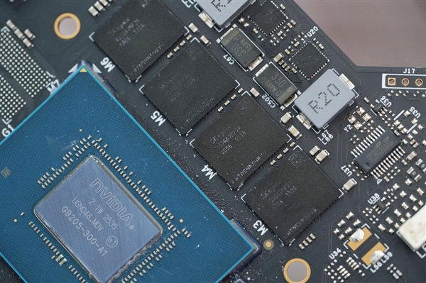 ITX性能小钢炮!七彩虹RTX 5070 Mini OC 12GB图赏